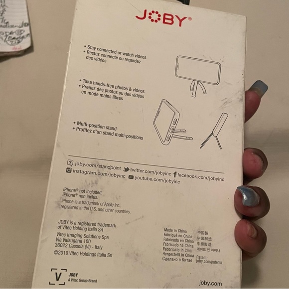 Sleek Black and Red Phone case Iohone 11 - Picture 5 of 5